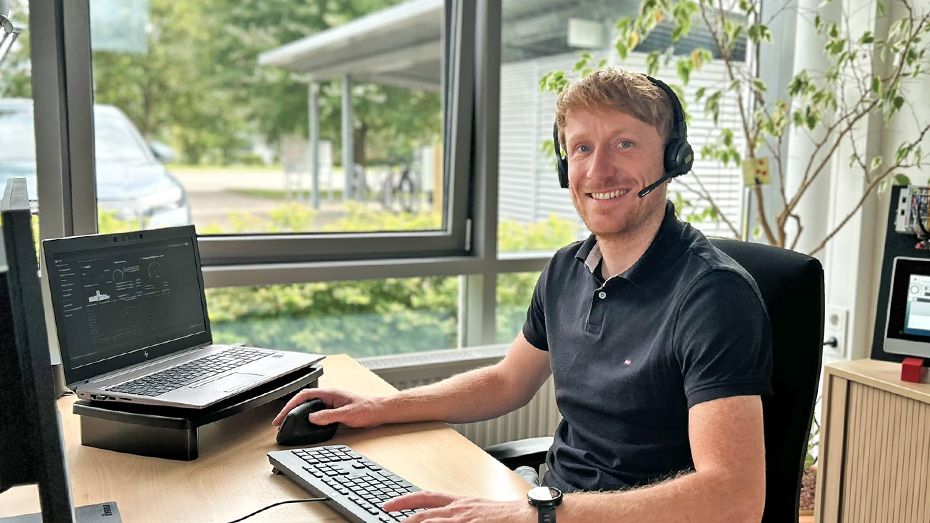 Our technical support is available to answer your technical questions and solve problems efficiently.